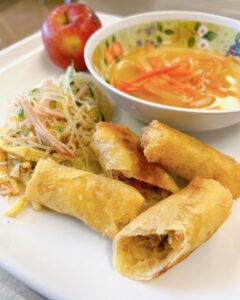 Spring rolls with soup